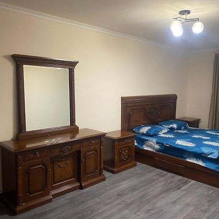 3 Cosy Apartment Near Airport Evn Jerevan Exteriér fotografie