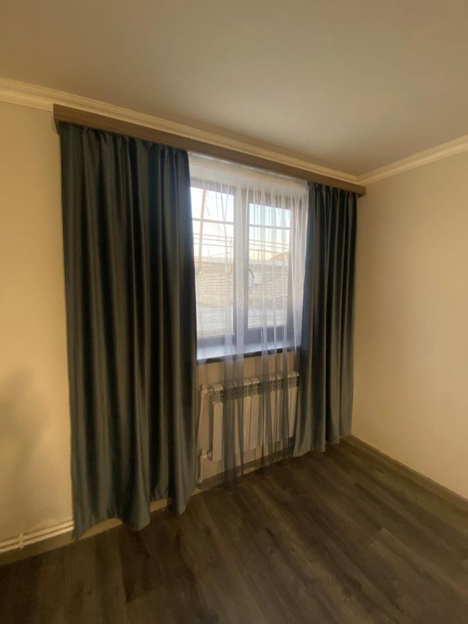 3 Cosy Apartment Near Airport Evn Jerevan Exteriér fotografie